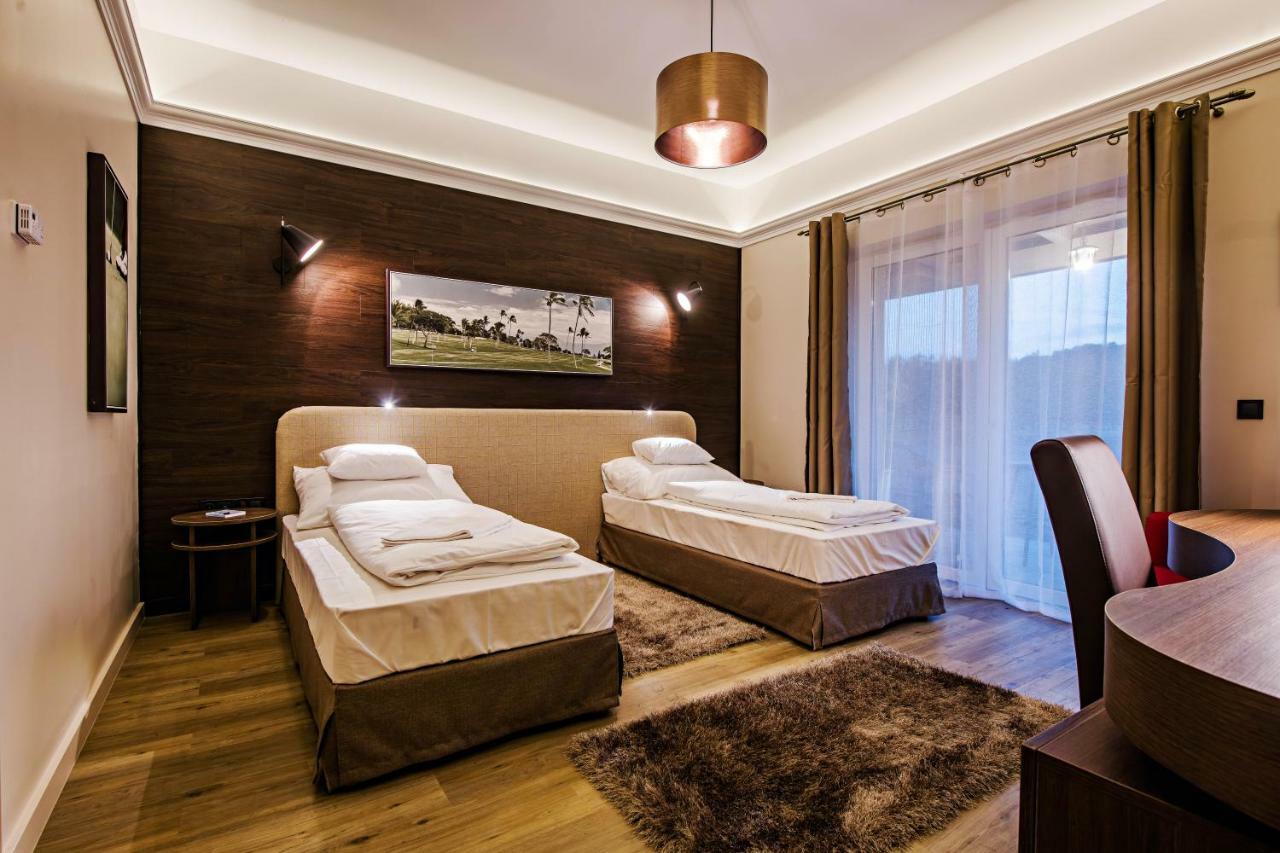 Bed and Breakfast Pannonia Golf & Country Club Alcsutdoboz Exterior foto